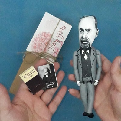 SigmundFreud figure
