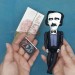 Edgar Allan Poe figurine - Literary Gift for Readers - Collectible doll + miniature books