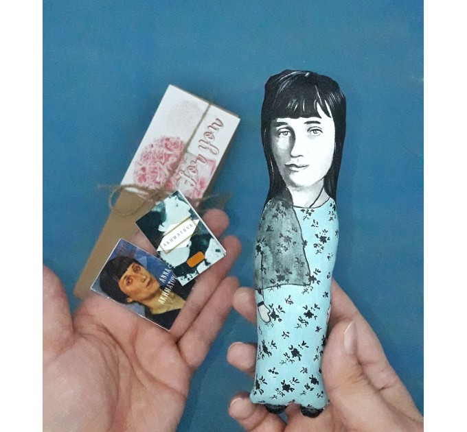 Anna Akhmatova literary action figure 1:12, Russian poet, Soviet literature - Gift for reader - book shelf decoration - Collectible doll hand painted + Miniature Book