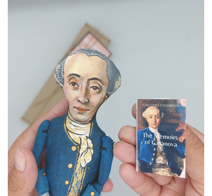 Giacomo Casanova famous Italian adventurer figurine, author autobiography Histoire de ma vie (Story of My Life) - Readers gift!
