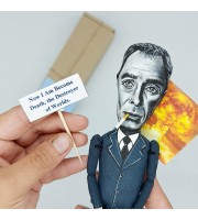 Robert Oppenheimer figure