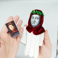 Petrarch figurine