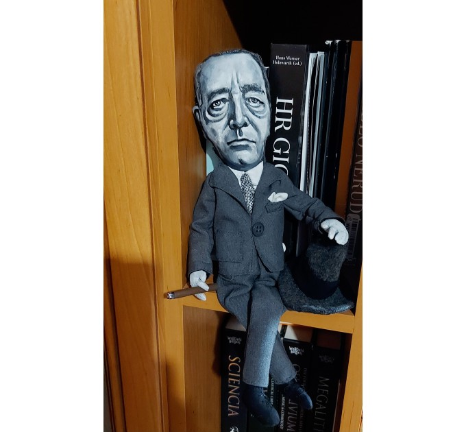 Mies van der Rohe doll - German-American architect, academic, designer - Gift for Architect!