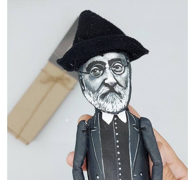 Miguel de Unamuno figurine, Spanish  novelist, philosopher - 20th-century philosophy art