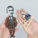 Edvard Munch figurine, Norwegian painter, work The Scream - Gift for Artist - Art studio decor