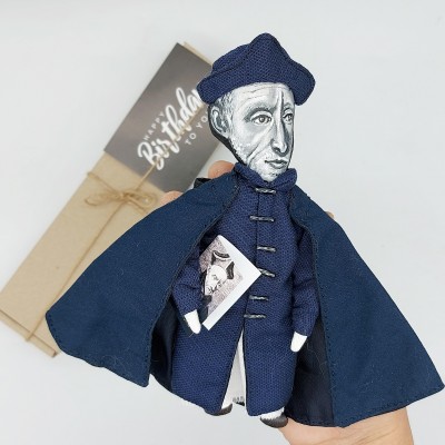 Francisco Suárez figurine