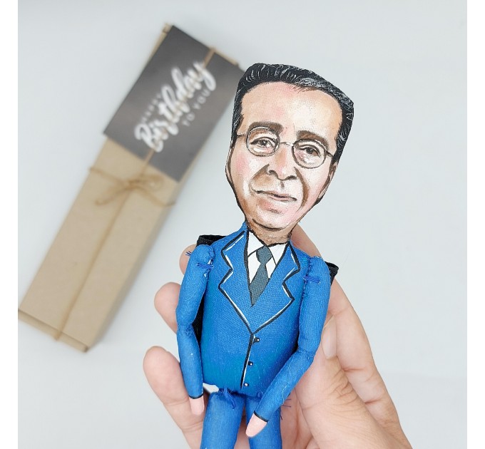 Santiago Calatrava figurine, Spanish-Swiss architect, engineer, sculptor, painter - Gift for architect!