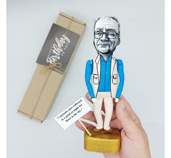 Andrzej Sapkowski figurine, Polish fantasy writer - Literary Gift for Book Lovers and Writers