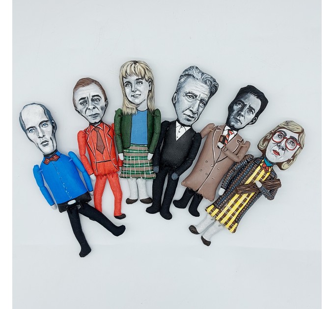 Log Lady figurine 