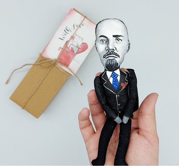 Vladimir Lenin figure - Philosophy Gift 