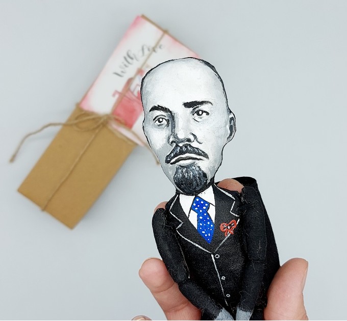 Vladimir Lenin figure - Philosophy Gift 