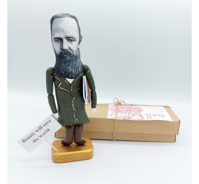 Fyodor Dostoevsky figurine, author Crime and Punishment - Reader gift!