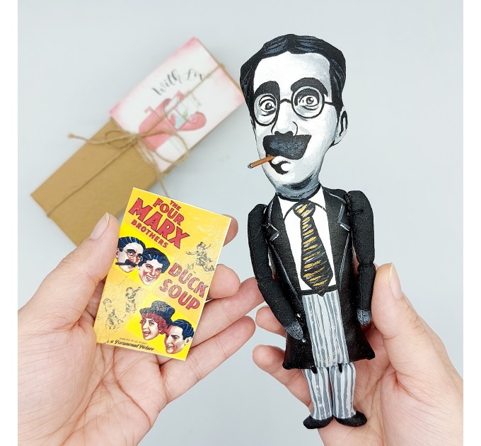 Groucho Marx The Marx Brothers figurine - Old Hollywood star slapstick comedy art