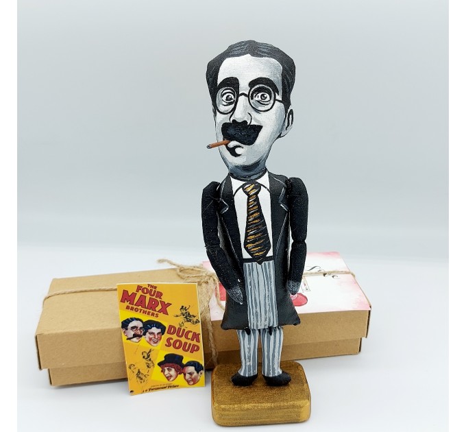 Groucho Marx The Marx Brothers figurine - Old Hollywood star slapstick comedy art