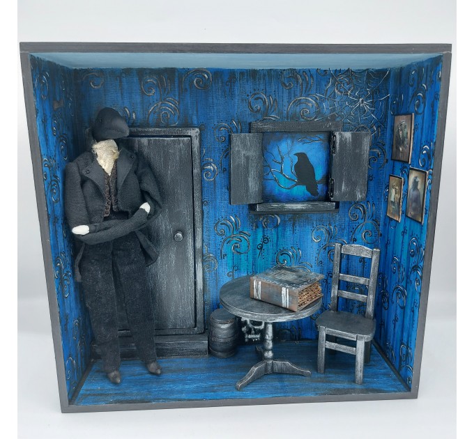 Edgar Allan Poe diorama