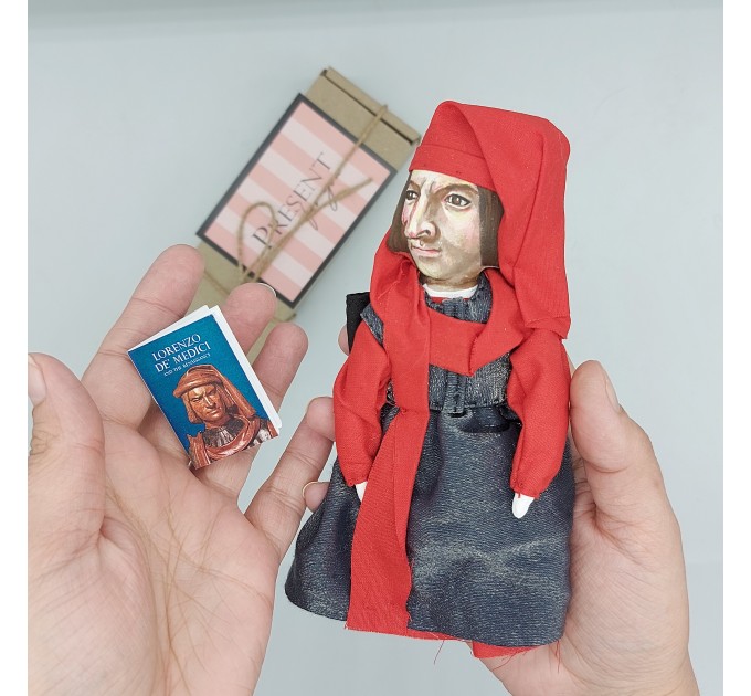 Lorenzo de' Medici Italian statesman Renaissance figurine