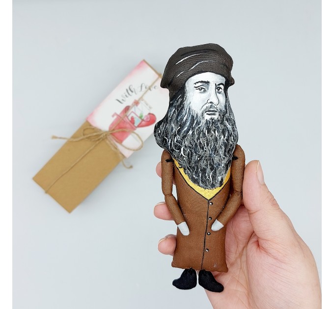 Leonardo da Vinci figurine, famous Italian artist Renaissance, Art Teacher gift!