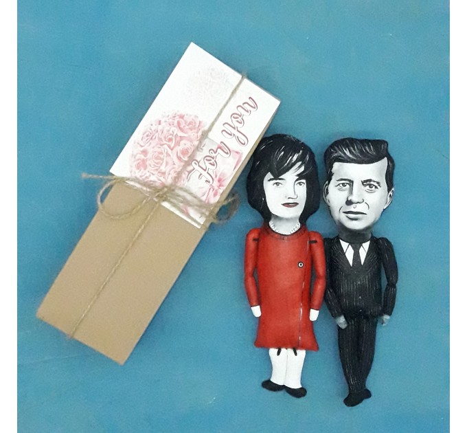 President John F. Kennedy and Jacqueline Kennedy dolls
