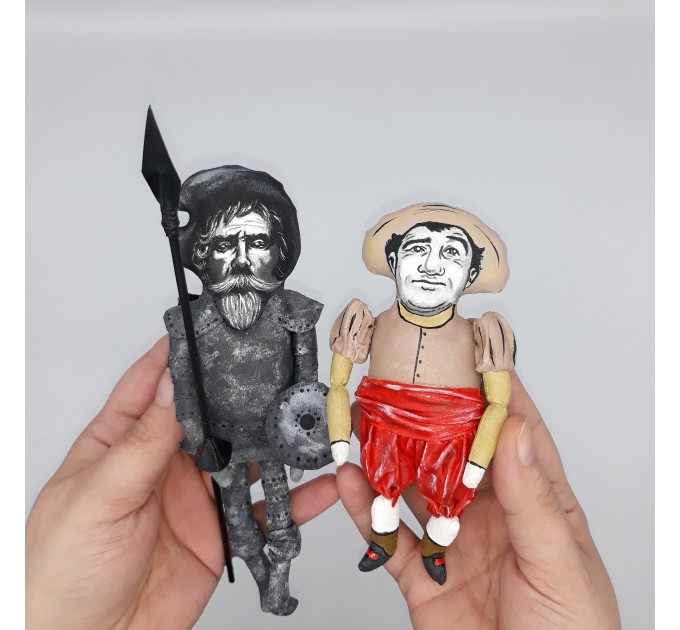 Don Quixote and Sancho Panza figures
