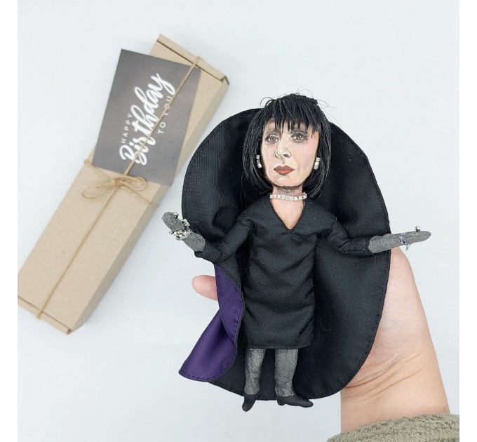 Custom portrait doll, Caricature doll, Wire doll 6 1/2 - 7 inch, 1:12 scale doll