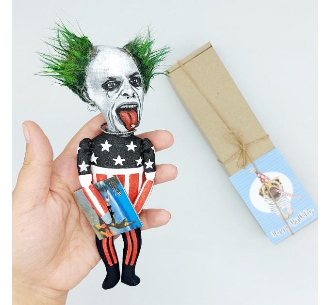 Custom figure 7 inches, Personalized Caricature figurine