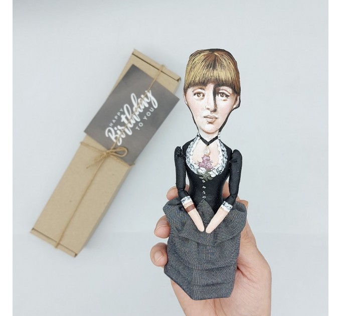 Custom figure 7 inches, Personalized Caricature figurine