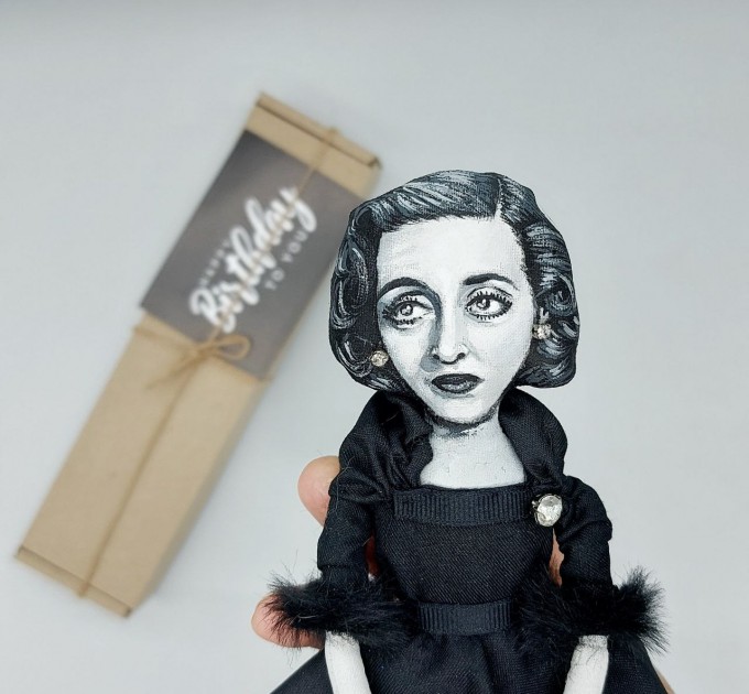 Bette Davis figure, movie All About Eve