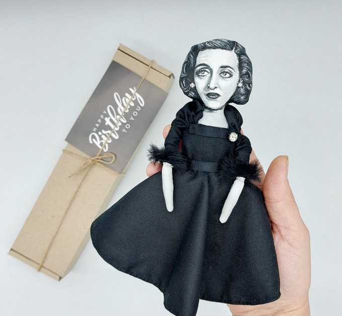 Bette Davis figure, movie All About Eve
