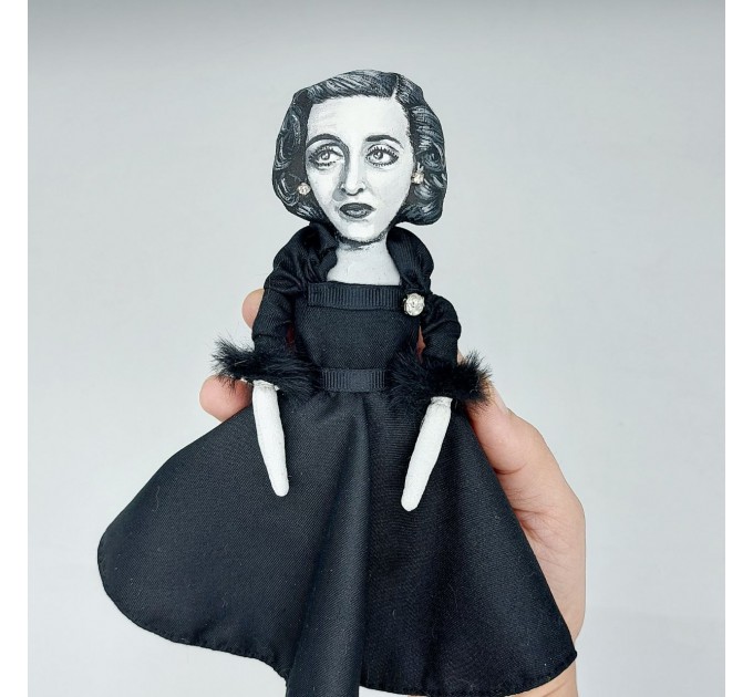 Bette Davis figure, movie All About Eve