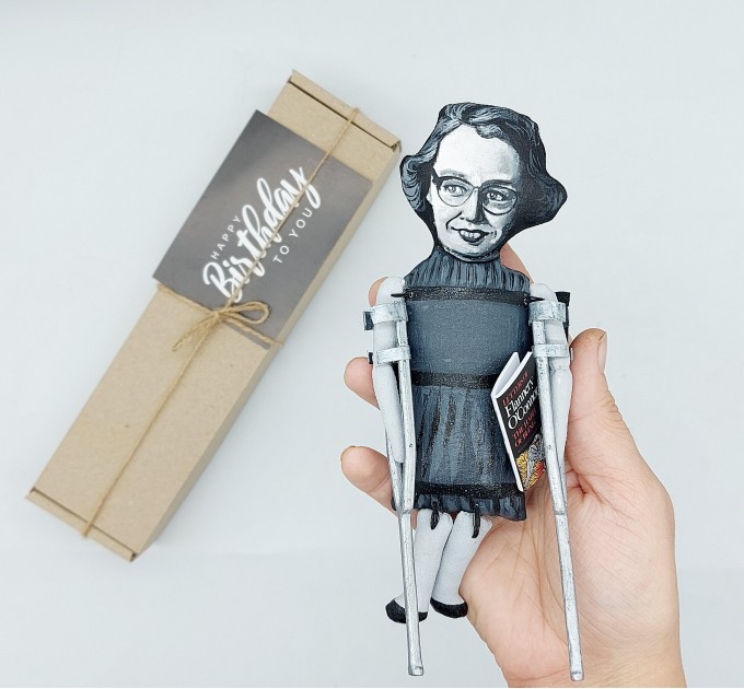 Flannery O'Connor famous American novelist figure