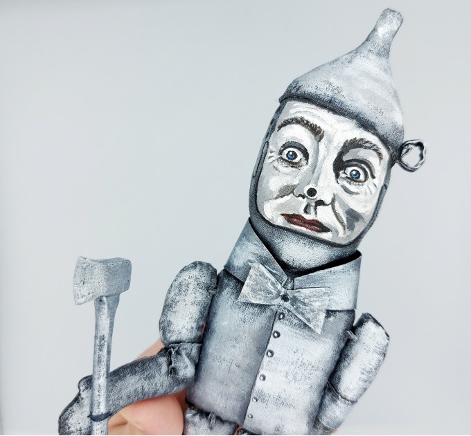 The Tin Man Wizard of Oz miniature collectible doll (7 inches)