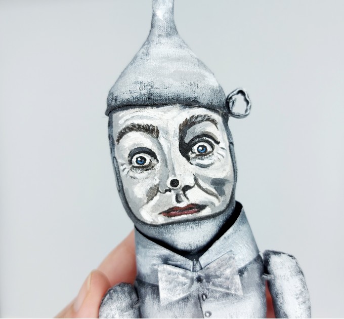 The Tin Man Wizard of Oz miniature collectible doll (7 inches)