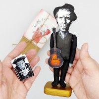 TomWaits figure