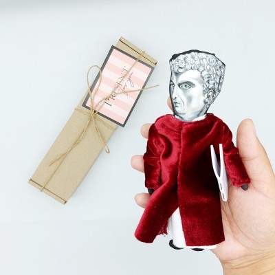 Leon Battista Alberti figurine