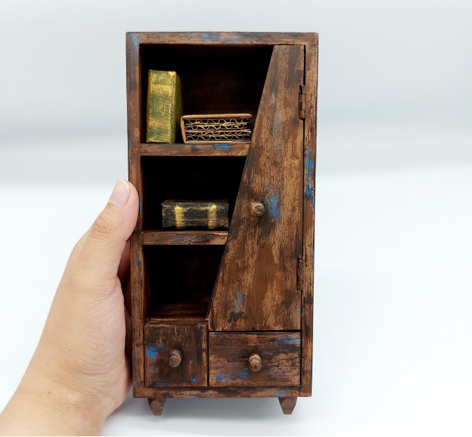 Library Bookcase, Miniature Bookshelves 1 : 12 scale