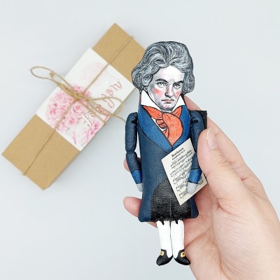 Ludwig van Beethoven figurine