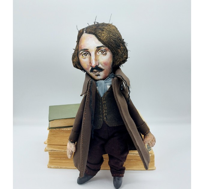 Nikolai Gogol Ukrainian writer - Readers & Writers gift - Collectible doll + miniature books