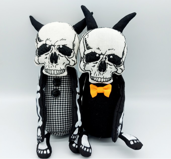 Skeleton doll + little black cat, primitive Halloween decorations