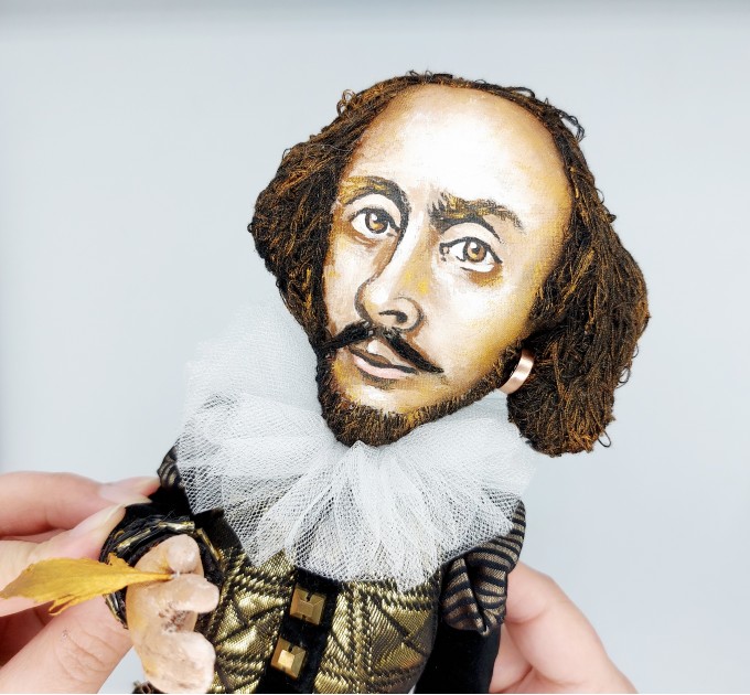William Shakespeare doll