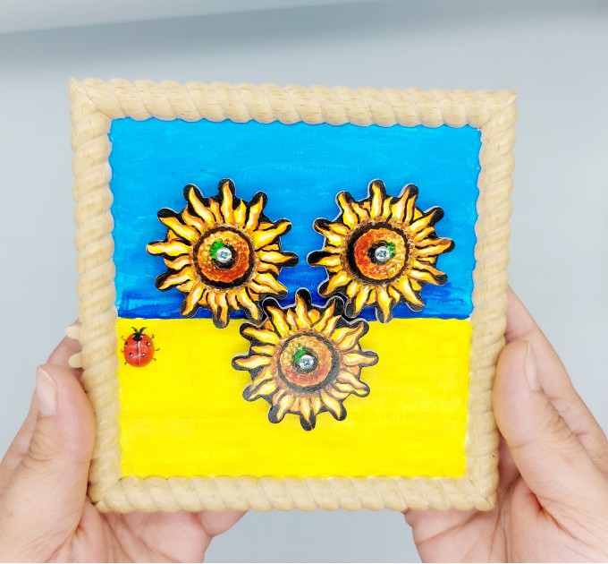 Ukrainian sunflower flag - Slava Ukraine sign - framed wooden sign with wooden gears - Ukrainian seller, Ukrainian artwork