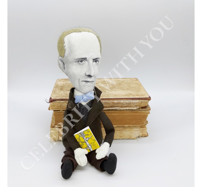 Alan Alexander Milne writer author classic novel teddy bear - Literary gift - Reader gifts - Collectible doll + miniature book