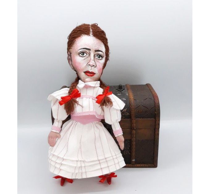 Fairuza Balk - return to Oz - Collectible doll