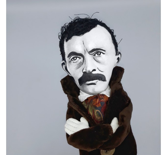 Edvard Munch famous Norwegian painter doll - Gift for Painter!