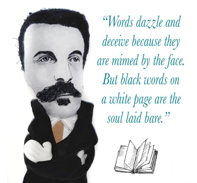 Famous French author 19 th century - Literary gift - Book group gift - Collectible doll + miniature books