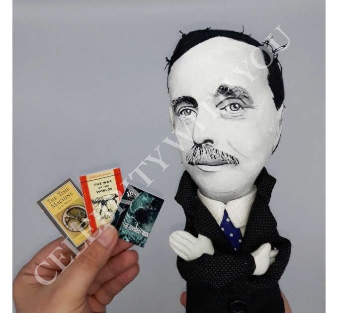 H.G. Wells writer author - sience fiction fans gift - Collectible doll + miniature books