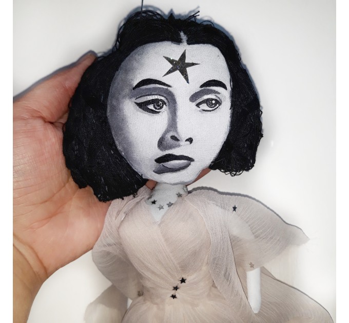 Hedy Lamarr doll