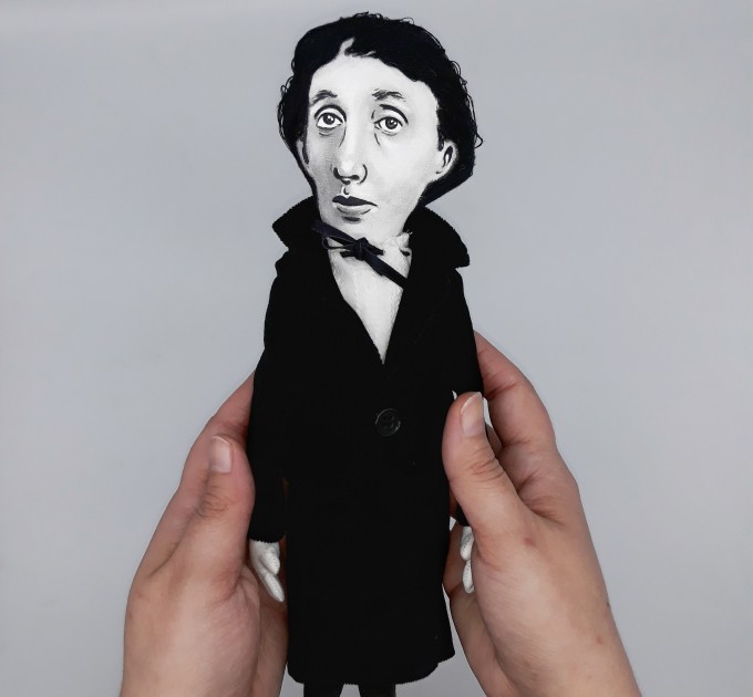 Virginia Woolf doll, famous women author classic literature - Literary Gift for Readers & Writers - Collectible doll + 2 miniature books