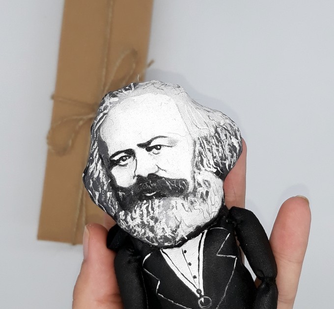 finger puppet Karl Marx