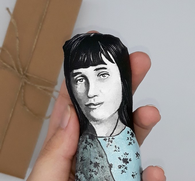 Anna Akhmatova literary action figure 1:12, Russian poet, Soviet literature - Gift for reader - book shelf decoration - Collectible doll hand painted + Miniature Book