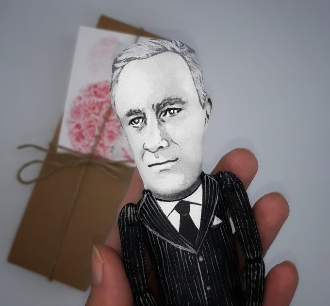 Franklin Delano Roosevelt 32nd President of the United States - US History - Historical doll, Collectible Figure, cloth doll hand painted